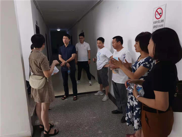 开乾投资集团全体干部职工积极参与疫苗接种情况排查工作